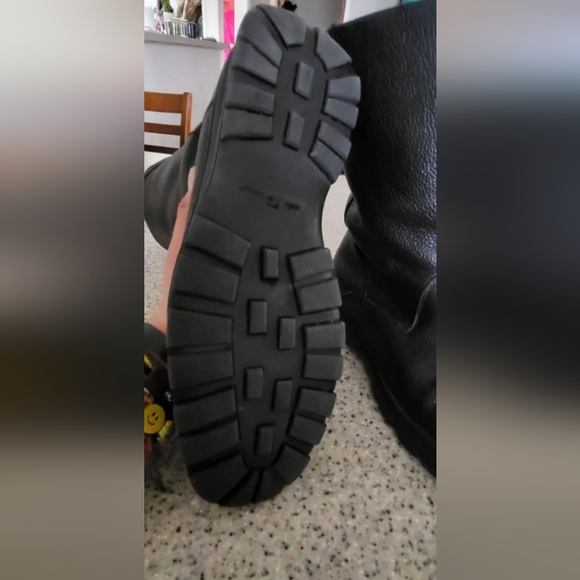 Salvatore ferragamo boots - Picture 8 of 8